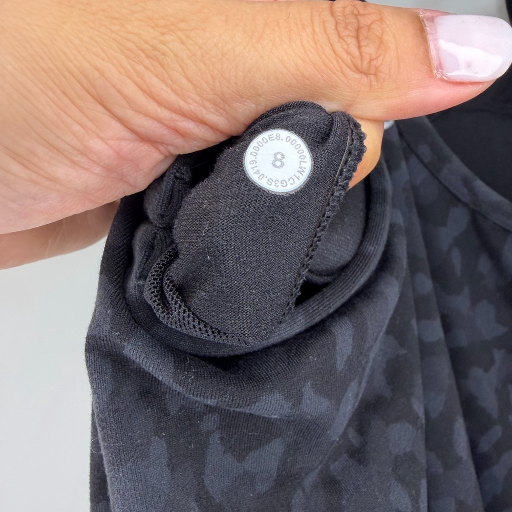 Lululemon Power Y Tank 
Formation Camo Deep Coal Multi / Size 8 - Picture 5 of 5